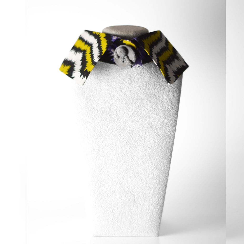 Cuello camisero de algodón con botón 3D - Masum Karimi