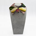 Cuello camisero de raso estampado floral con botón 3D - Masum Karimi