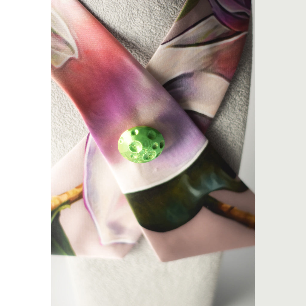 CUELLO CRUZADO RASO ESTAMPADO FLORAL - Masum Karimi