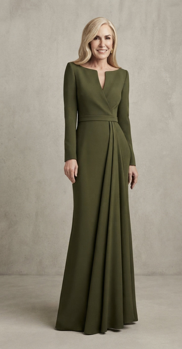 traje madrina cuello barco elegante