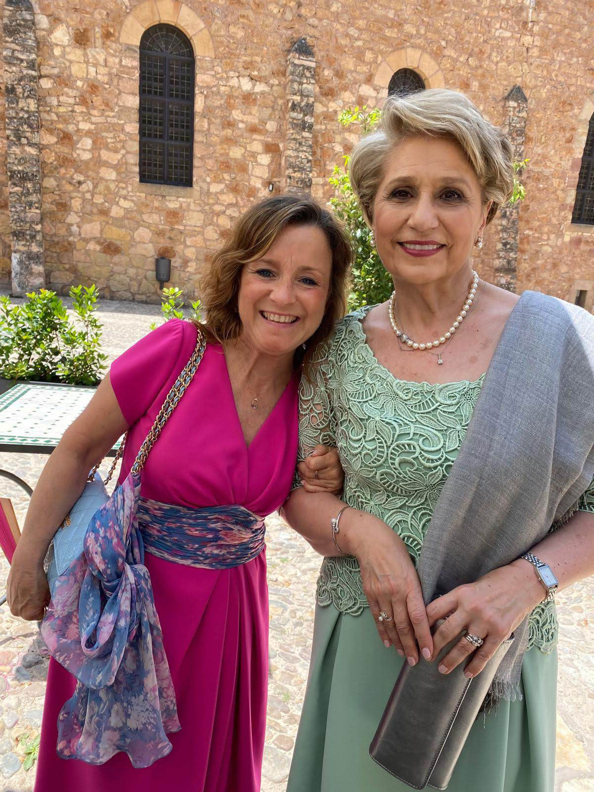invitadas a medida hechas por atelier Masum karimi